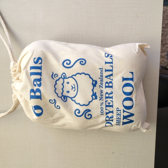 6 Wool Dryer Balls - Picture 2 of 2
